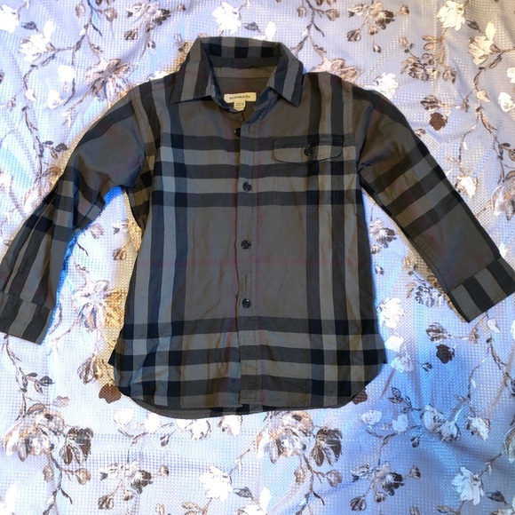 Burberry Other - Boys 4Y Burberry Button Up Shirt